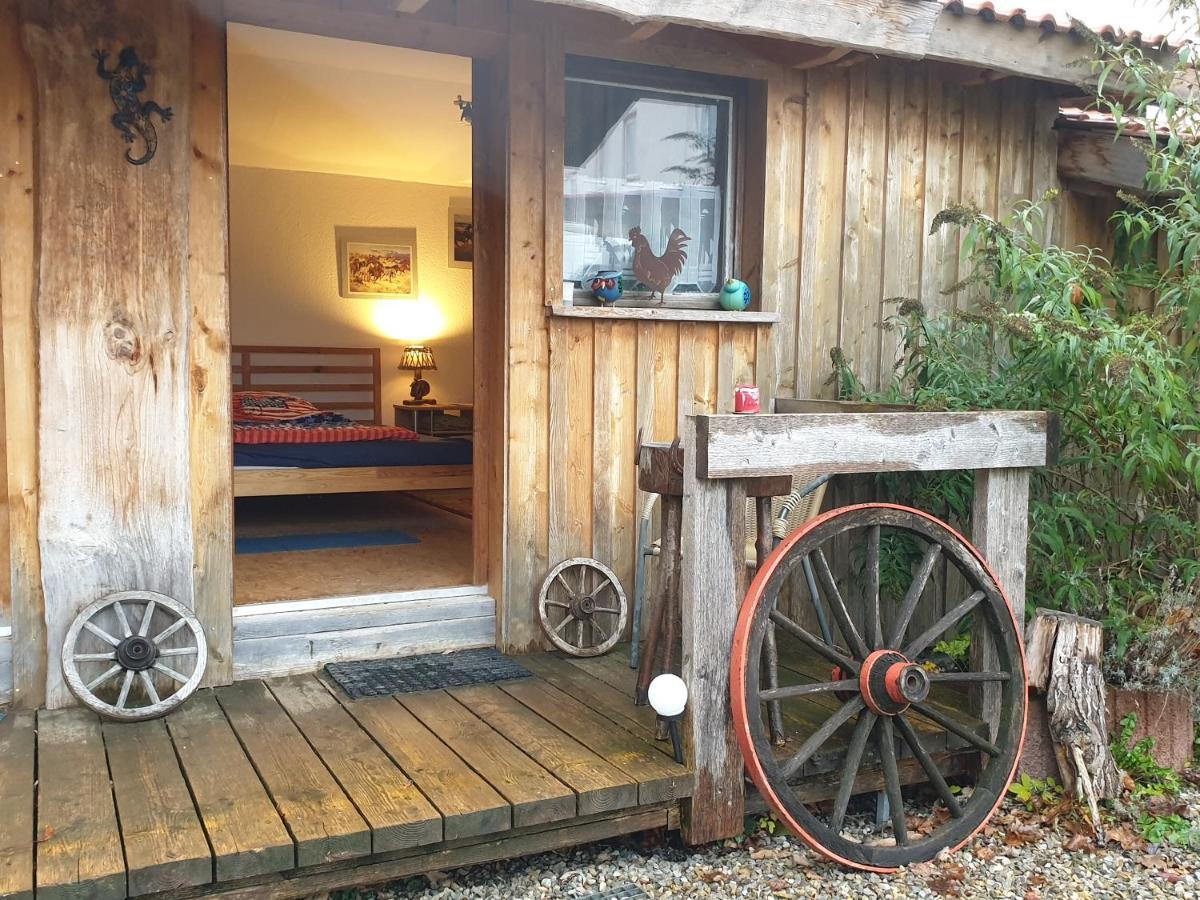 Chrom Ranch Reiterhof Acomodação com café da manhã Memmingen Exterior foto